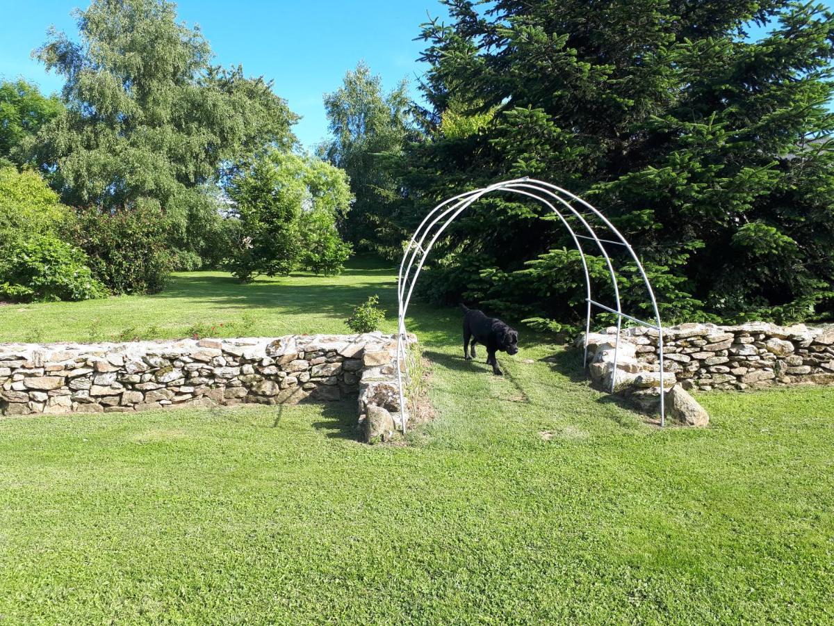 Chambres D'Hotes De Campagnet Moyrazes Exterior photo
